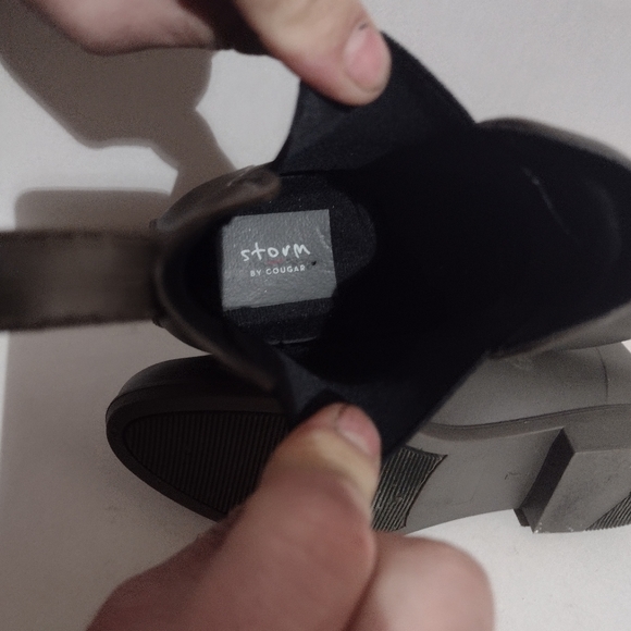 Storm by Cougar size 7 rain boots in green - Picture 3 of 3